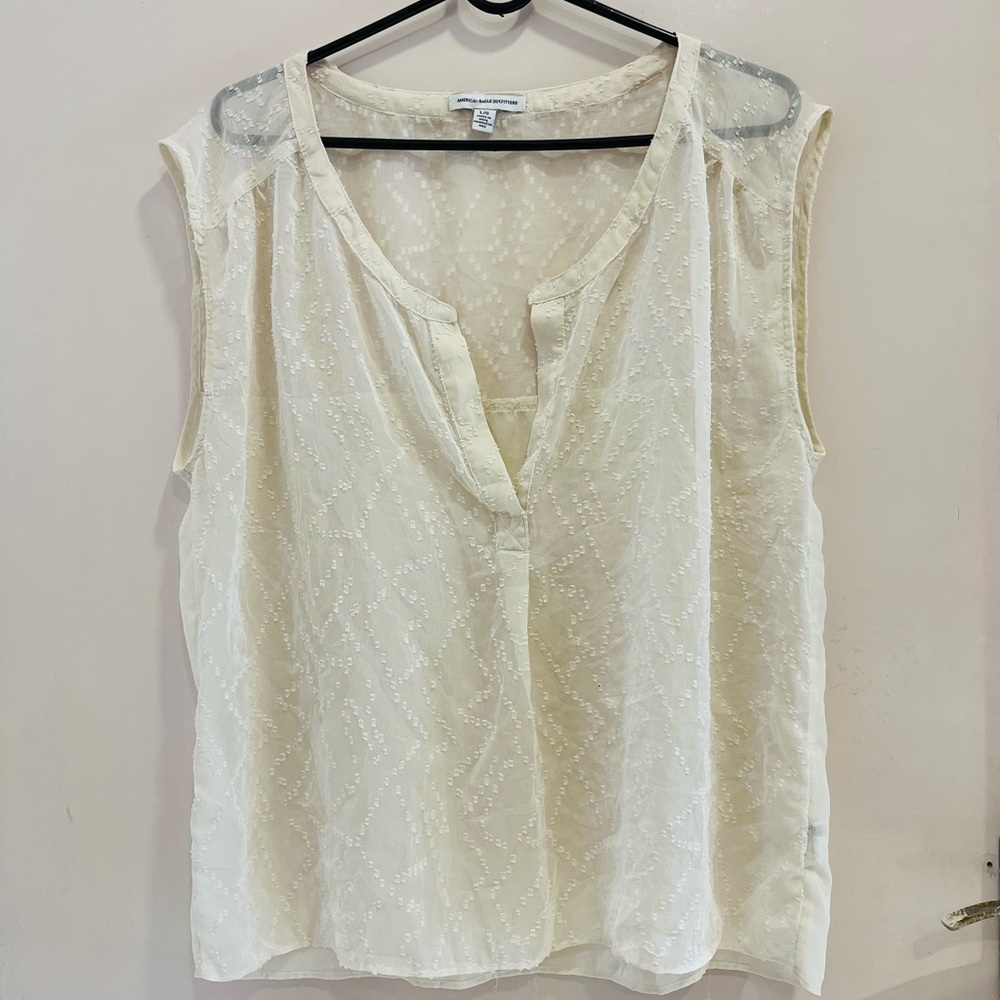 American eagle Off white georgette top - Picture 2 of 16
